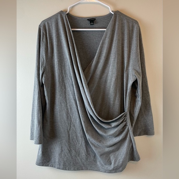 Ann Taylor Grey Wrap Top with 3/4 Sleeves, Size XL, Circa 2010s - Picture 1 of 3